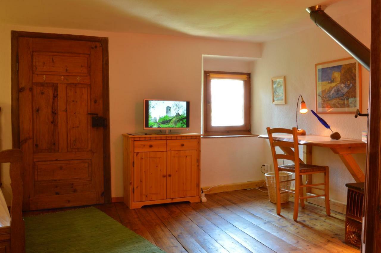 Villa Haus Kaspers à Kelberg Extérieur photo